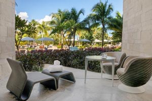 The Junior Suite with Pool Access at Grand Palladium Costa Mujeres Resort & Spa